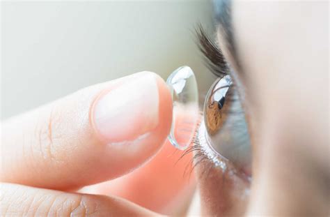 Say Goodbye to Dry Eye Suffering with a Specialist Optometrist for Scleral Lenses